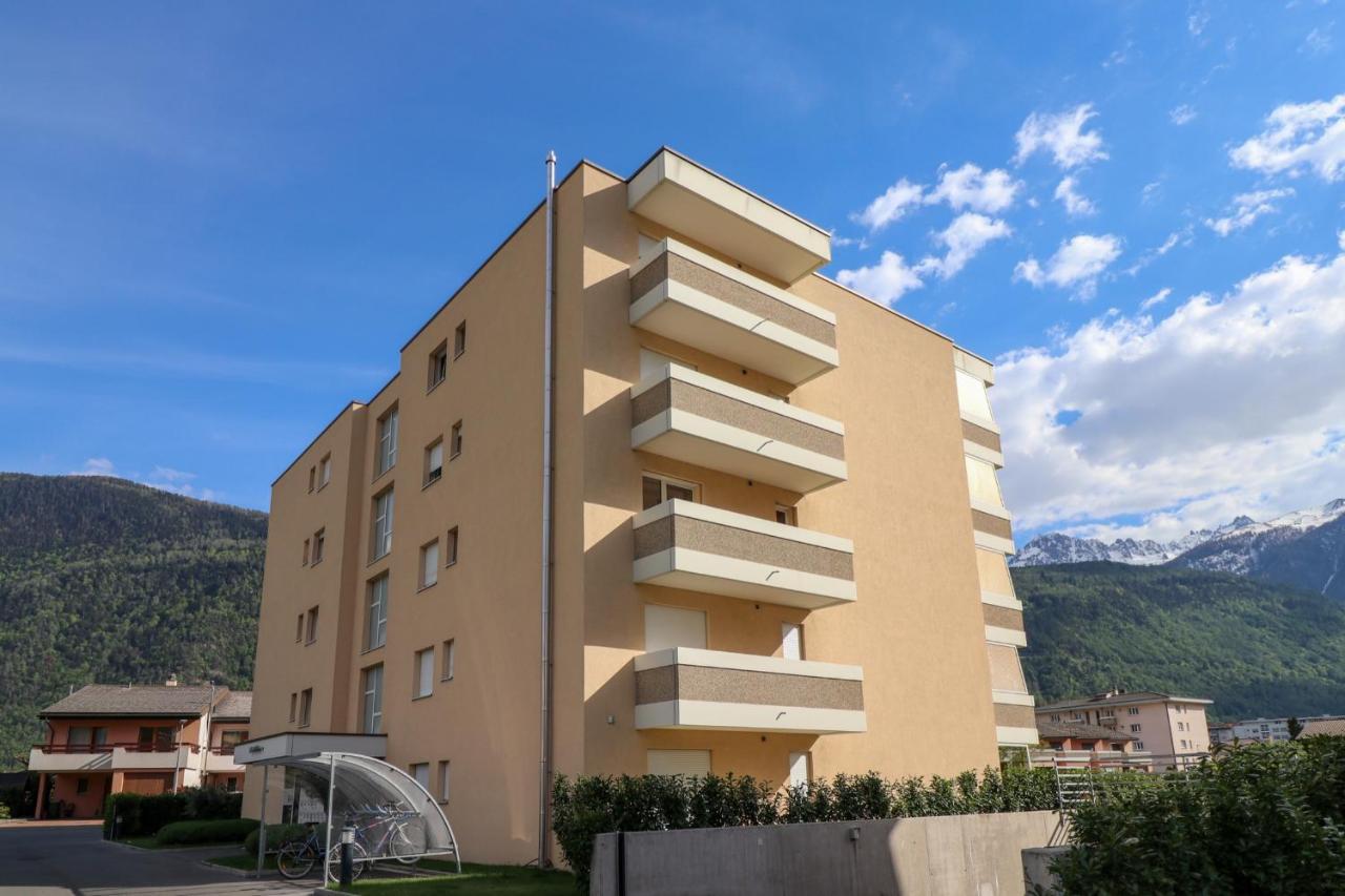 Nice Apartment Ideally Located In Martigny ภายนอก รูปภาพ